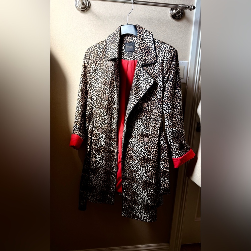 Animal Print light jacket - Picture 3 of 7